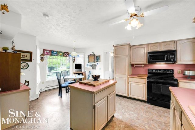 9017 Stone Road, Algonac, MI 48001