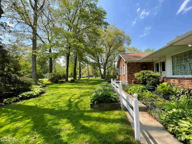 9017 Stone Road, Algonac, MI 48001