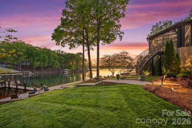 448 Stonemarker Road, Mooresville, NC 28117