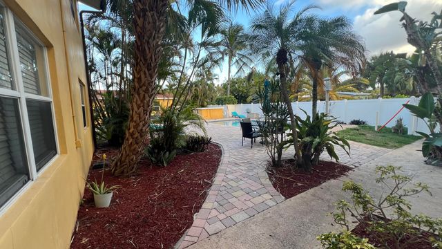 1301 NE 15th Street 1, Fort Lauderdale, FL 33304
