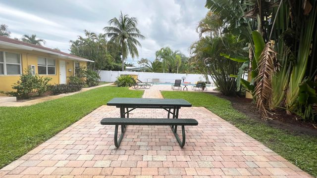 1301 NE 15th Street 1, Fort Lauderdale, FL 33304