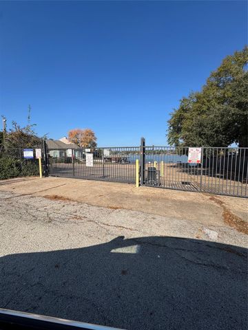 10519 Twin Circles, Montgomery, TX 77356