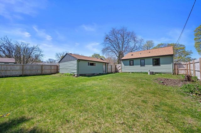 4146 S Logan AVENUE, Milwaukee, WI 53207