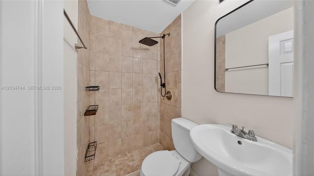 8200 NW 34th Ave, Miami, FL 33147