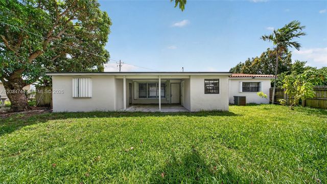 8200 NW 34th Ave, Miami, FL 33147