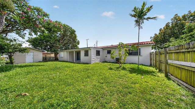 8200 NW 34th Ave, Miami, FL 33147
