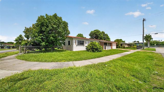 8200 NW 34th Ave, Miami, FL 33147