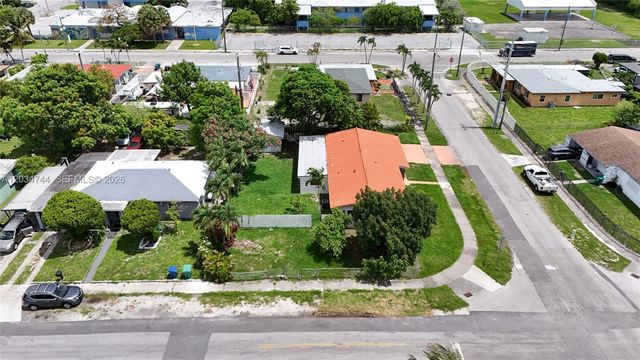 8200 NW 34th Ave, Miami, FL 33147