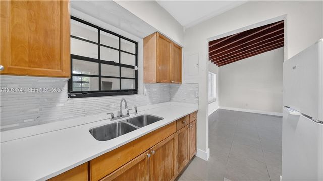 8200 NW 34th Ave, Miami, FL 33147