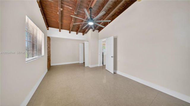 8200 NW 34th Ave, Miami, FL 33147