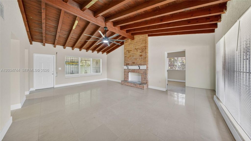 Image 2 of property listing at 8200 NW 34th Ave, Miami, FL 33147