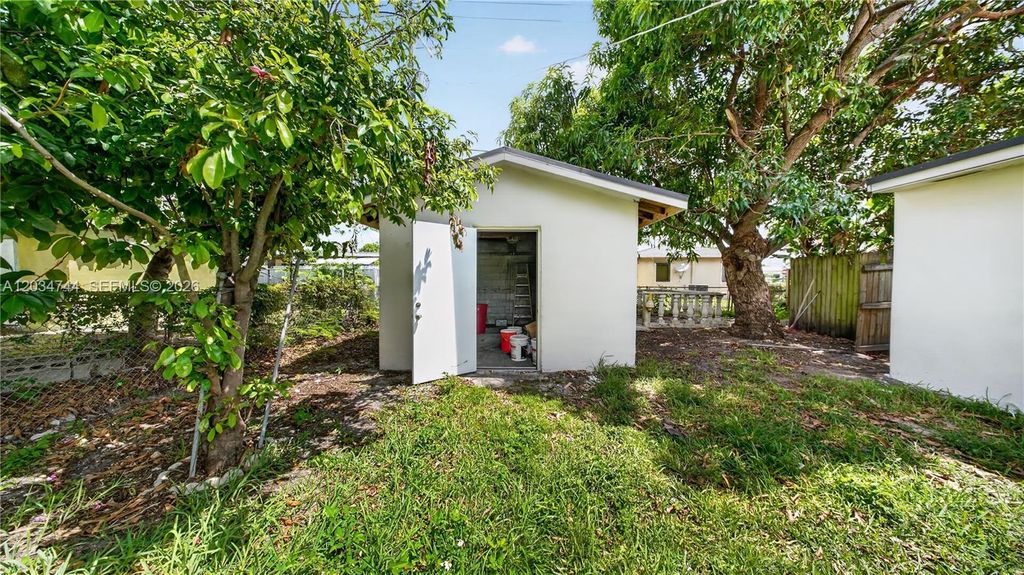 Image 30 of property listing at 8200 NW 34th Ave, Miami, FL 33147
