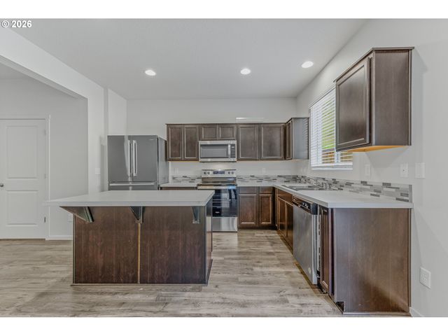 1900 Ne 117TH Ct, Vancouver, WA 98684