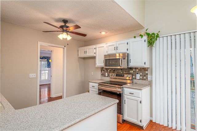 5312 Kellys Point, Ooltewah, TN 37363