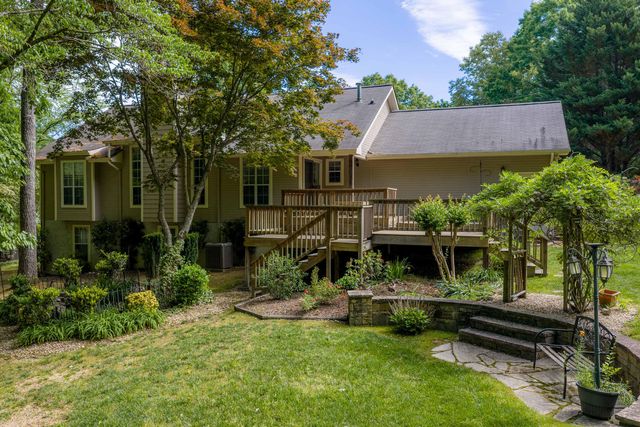 5312 Kellys Point, Ooltewah, TN 37363