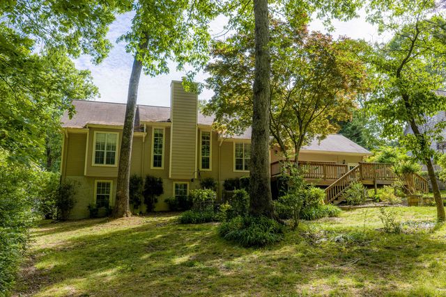5312 Kellys Point, Ooltewah, TN 37363