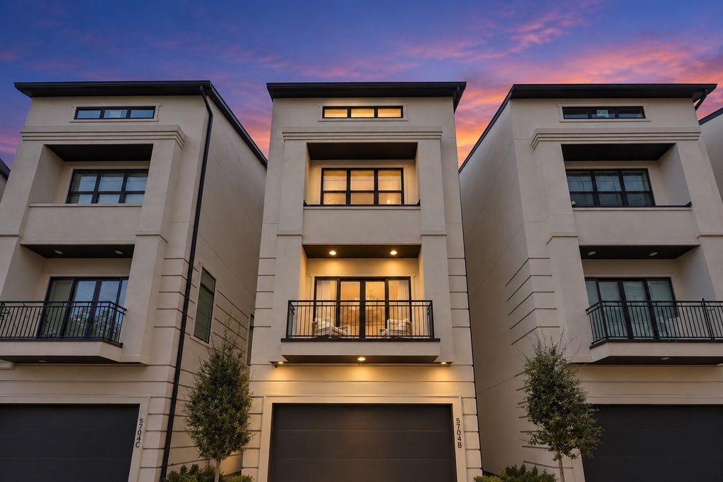 5704 Fairdale Lane B, Houston, TX 77057