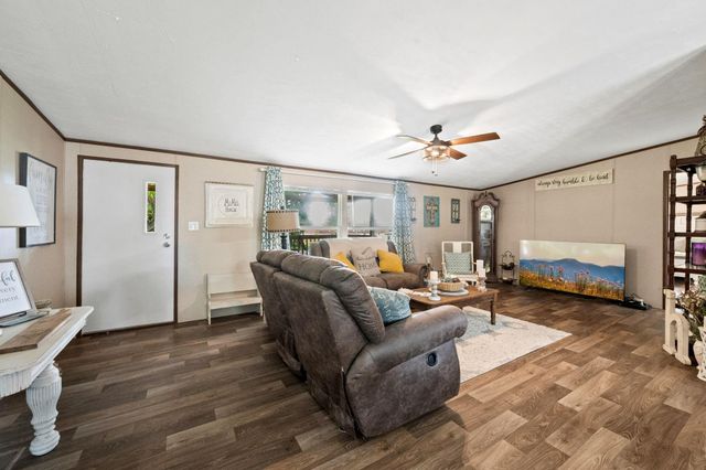 415 County Road 2268, Cleveland, TX 77327