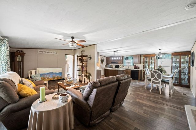415 County Road 2268, Cleveland, TX 77327