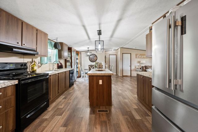415 County Road 2268, Cleveland, TX 77327