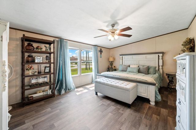 415 County Road 2268, Cleveland, TX 77327