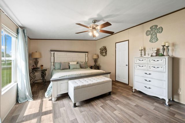 415 County Road 2268, Cleveland, TX 77327