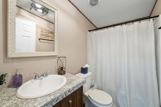 415 County Road 2268, Cleveland, TX 77327