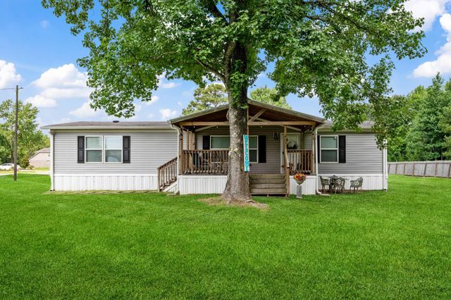 415 County Road 2268, Cleveland, TX 77327