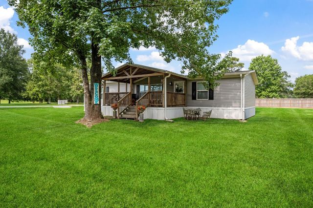 415 County Road 2268, Cleveland, TX 77327