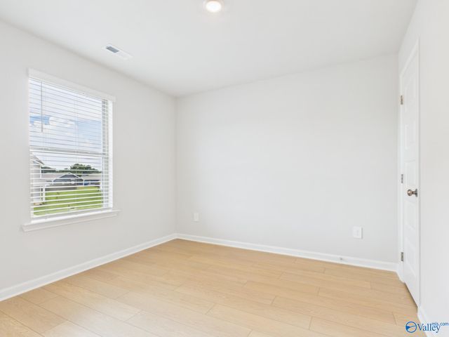 15395 Grayson Circle, Athens, AL 35611
