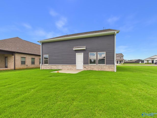 15395 Grayson Circle, Athens, AL 35611