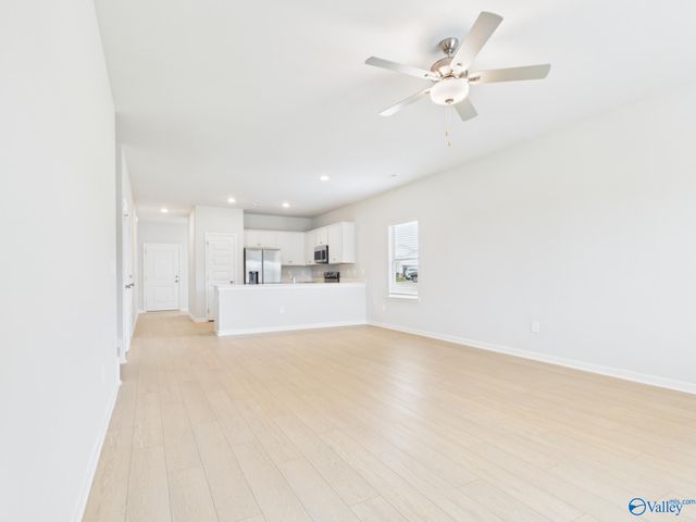 15395 Grayson Circle, Athens, AL 35611