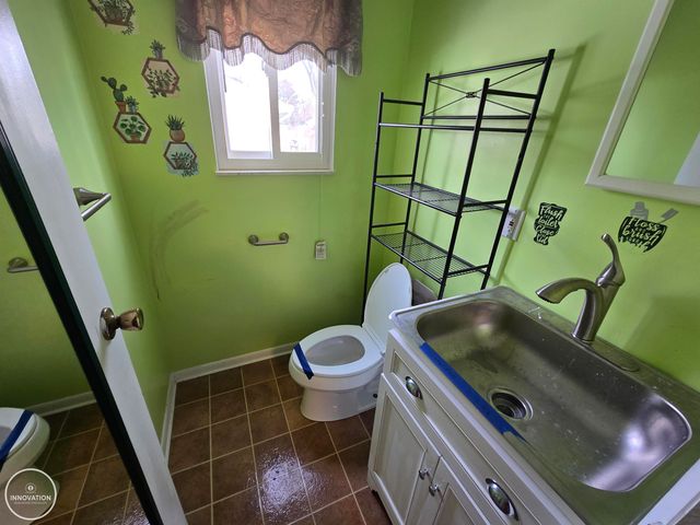 3239 N Shoreview Drive, Fort Gratiot Twp, MI 48059