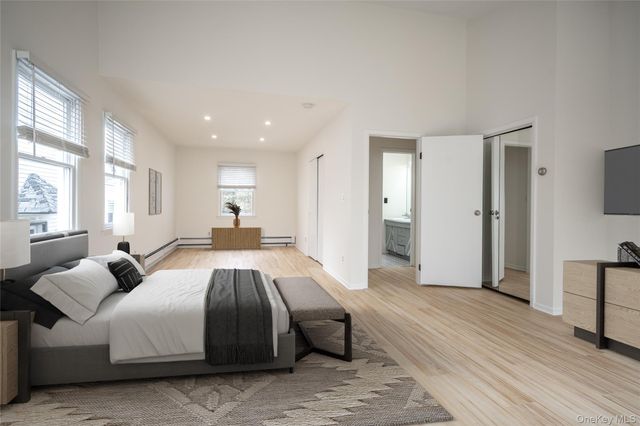 14 Deane Place, Larchmont, NY 10538