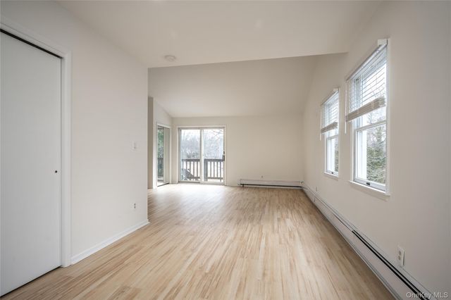 14 Deane Place, Larchmont, NY 10538