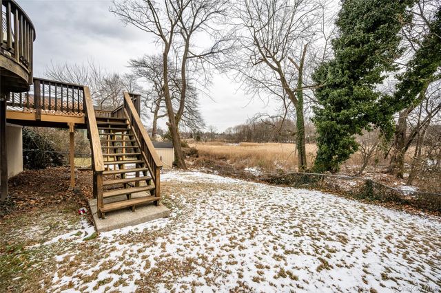 14 Deane Place, Larchmont, NY 10538