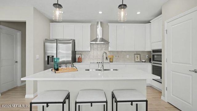 1057 WELDA Lane, Jacksonville, FL 32221