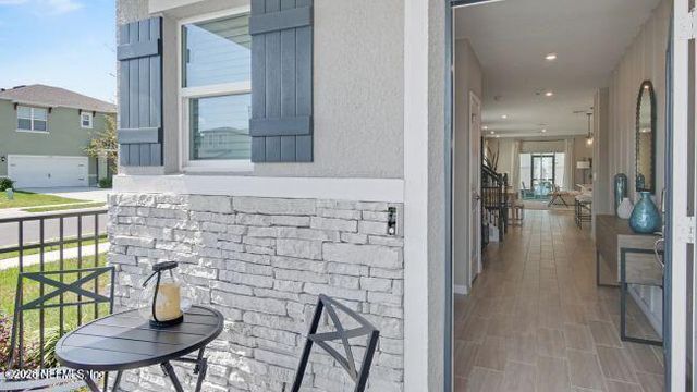 1057 WELDA Lane, Jacksonville, FL 32221
