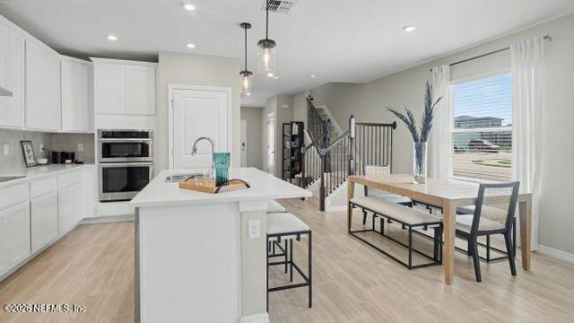 1057 WELDA Lane, Jacksonville, FL 32221