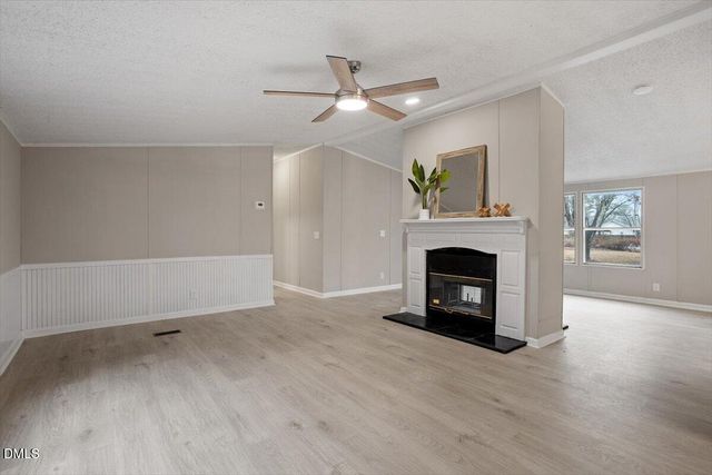 304 E Pope Avenue, Kenly, NC 27542