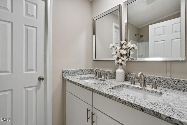 304 E Pope Avenue, Kenly, NC 27542