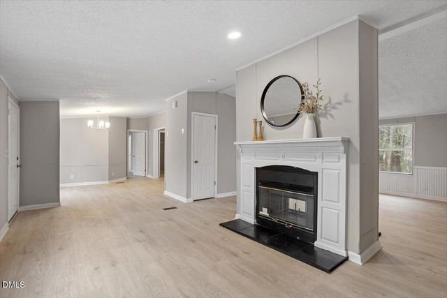 304 E Pope Avenue, Kenly, NC 27542