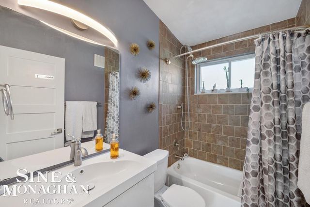 22425 Saint Joan St Street, St Clair Shores, MI 48080