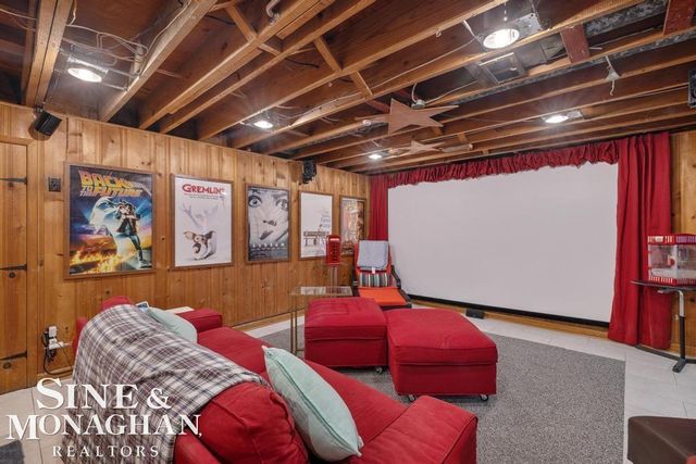 22425 Saint Joan St Street, St Clair Shores, MI 48080