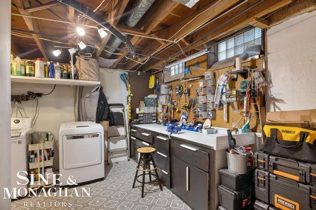 22425 Saint Joan St Street, St Clair Shores, MI 48080