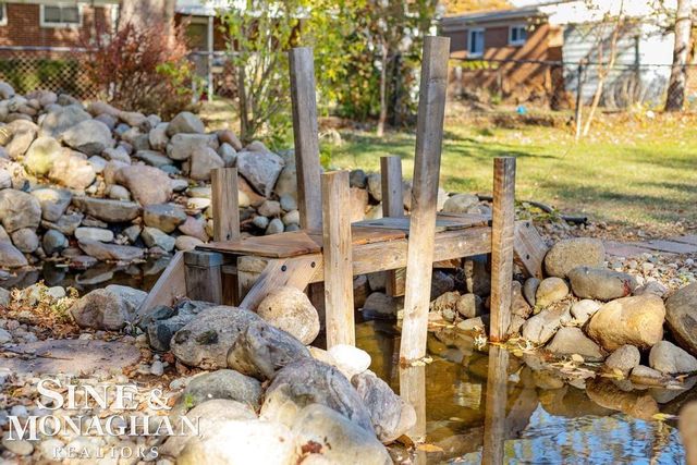 22425 Saint Joan St Street, St Clair Shores, MI 48080