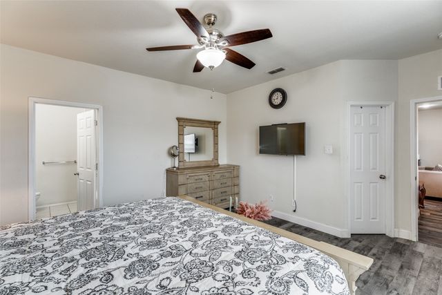 2205 Simmental Road, Fort Worth, TX 76131