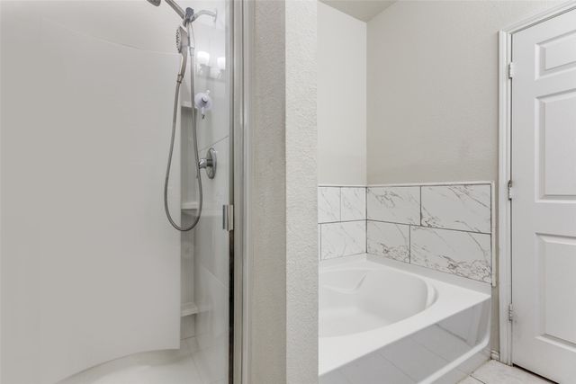 2205 Simmental Road, Fort Worth, TX 76131