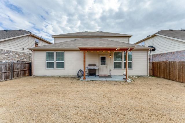 2205 Simmental Road, Fort Worth, TX 76131