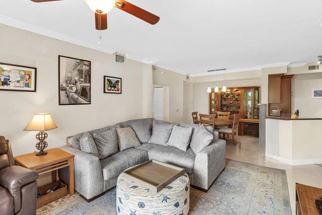 1660 Renaissance Commons Boulevard 2107, Boynton Beach, FL 33426